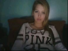 yo girl toying pussy on chatroulette